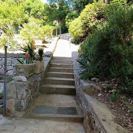 Casa Smeraldo Apartamento Cavo